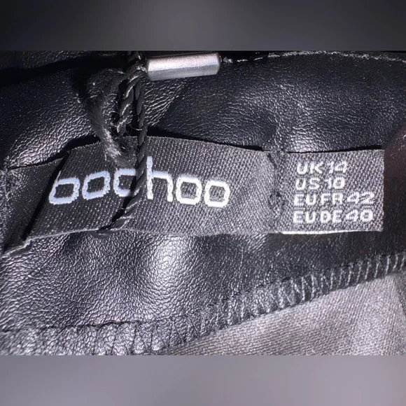 Boohoo Faux Leather Wide Leg Pants Size 14 NWT Tie Waist Back Zipper High Waist - Picture 8 of 10